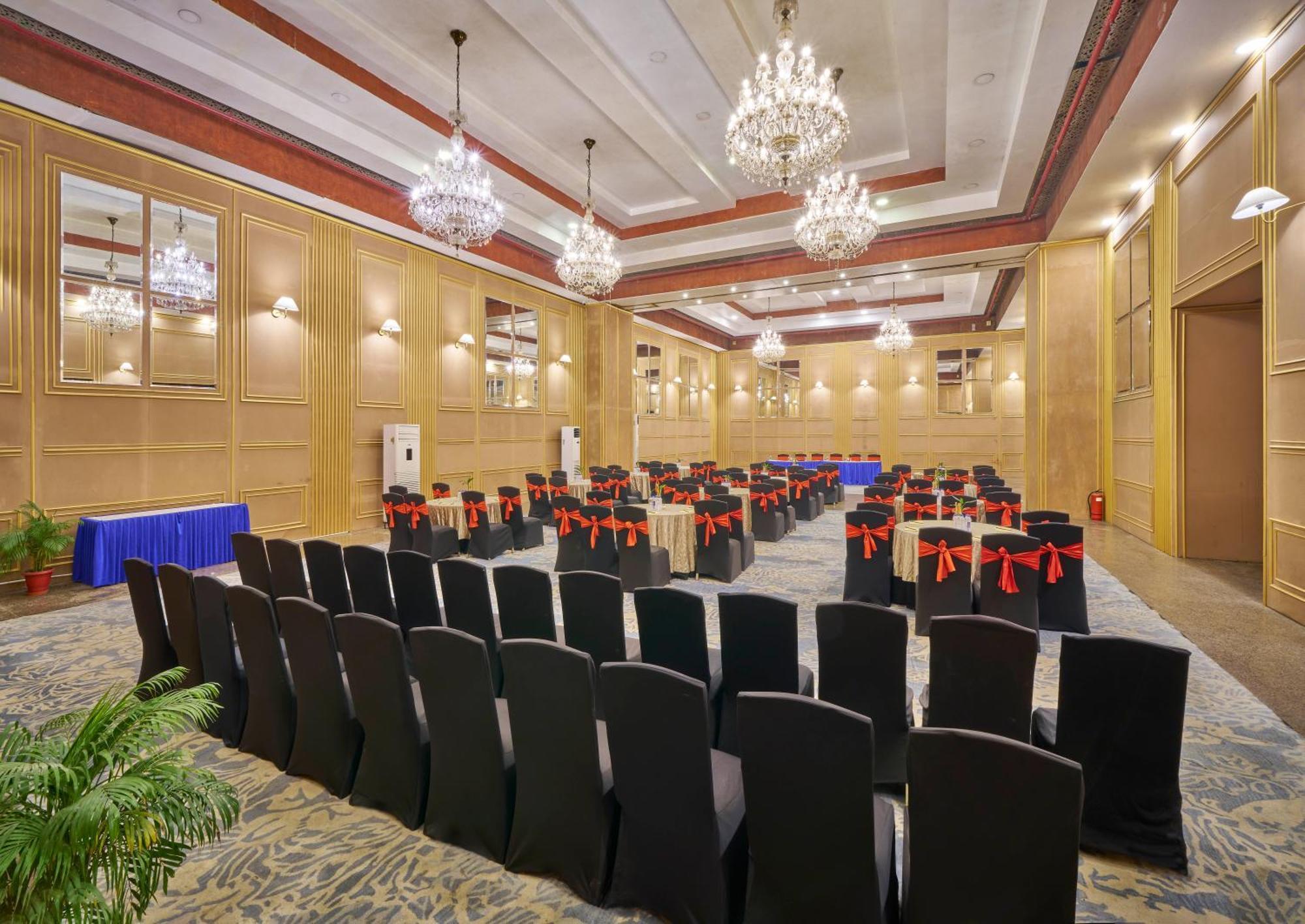 Hotel Hindusthan International, Bhubaneswar Ngoại thất bức ảnh