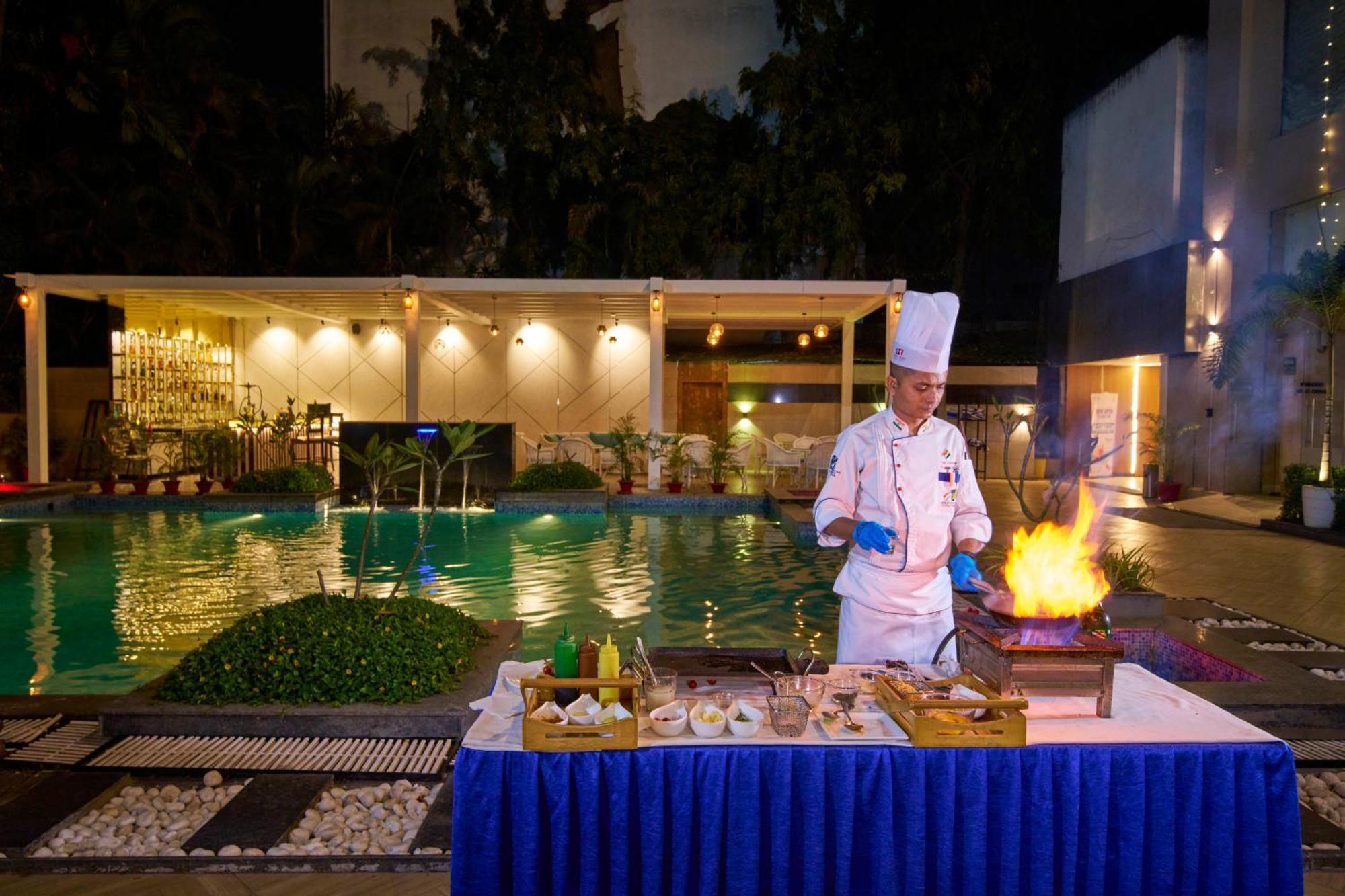 Hotel Hindusthan International, Bhubaneswar Ngoại thất bức ảnh