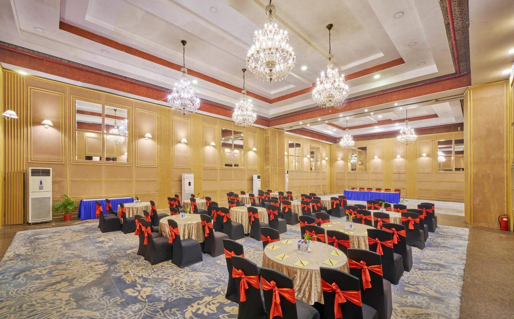 Hotel Hindusthan International, Bhubaneswar Ngoại thất bức ảnh