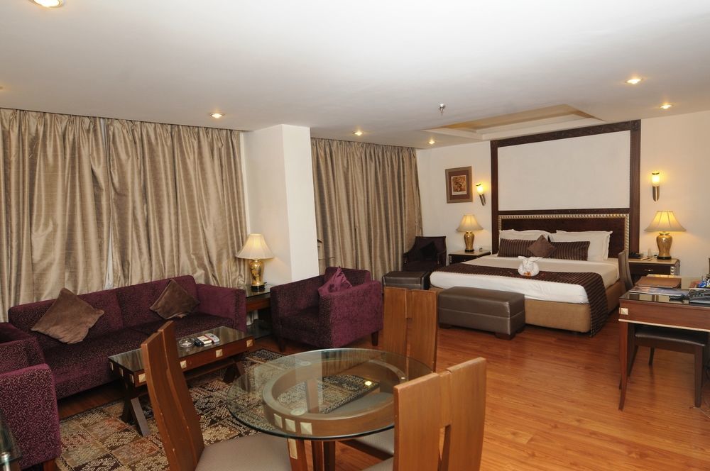 Hotel Hindusthan International, Bhubaneswar Ngoại thất bức ảnh